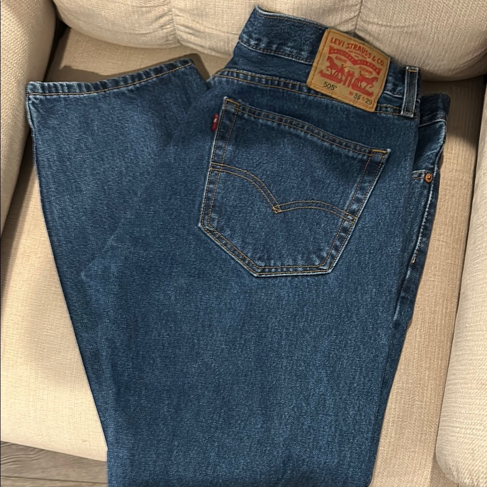 Levi's Blue Straight Jeans Classic Style
